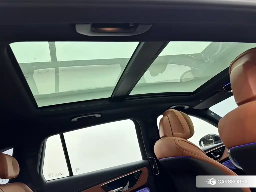 Mercedes-Benz GLC 2023 Черный из Китая, фото 6