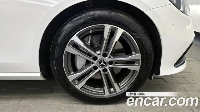 Mercedes-Benz E-Class W213 2022 Белый из Кореи, фото 6