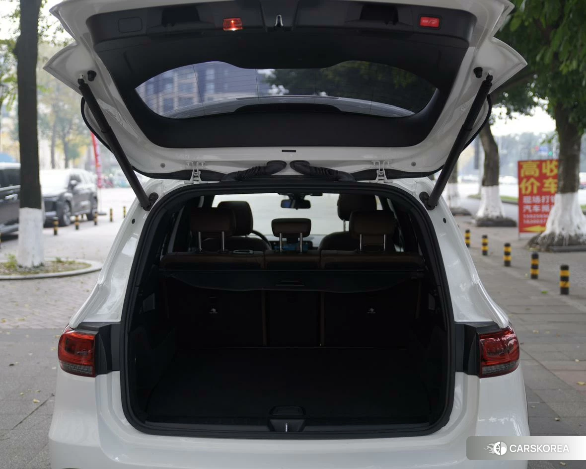 Mercedes-Benz GLB 2021 Белый из Китая, фото 6