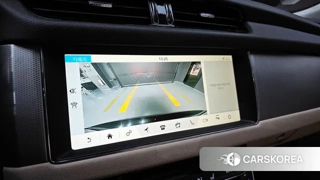 Jaguar XF (X260) 2019 Черный из Кореи, фото 6