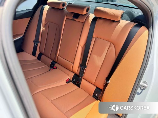 BMW 3 Series (G20) 2023 Цвет галактики из Кореи, фото 6