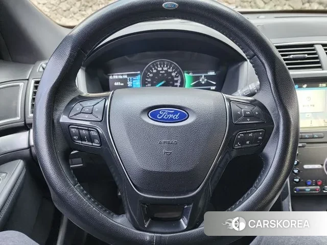 Ford Explorer 2019 Белый из Кореи, фото 6
