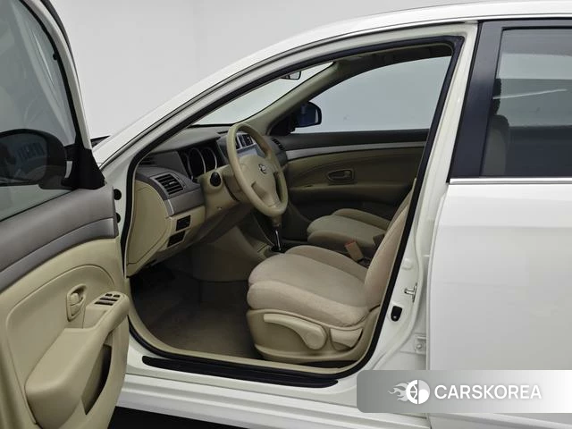 Nissan Xuan Yi 2018 Белый из Китая, фото 6