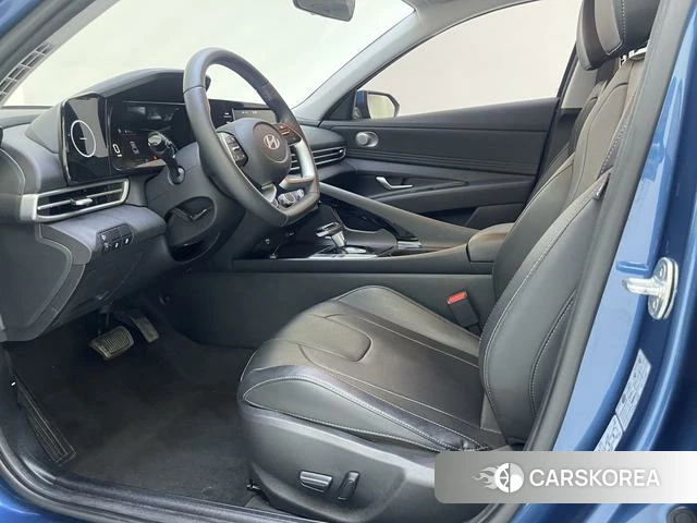 Hyundai Elantra 2023 Синий из Китая, фото 6