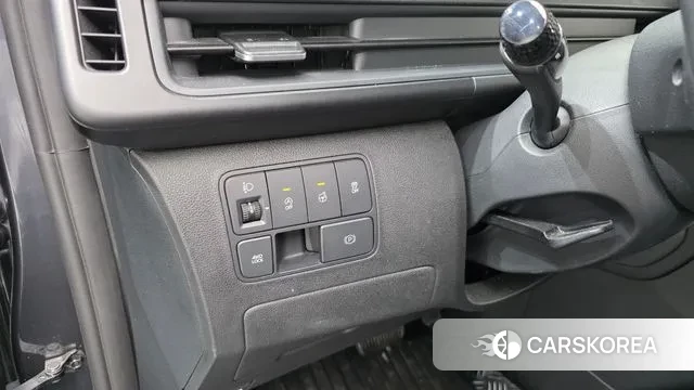 Hyundai Staria 2022 Серый из Кореи, фото 6