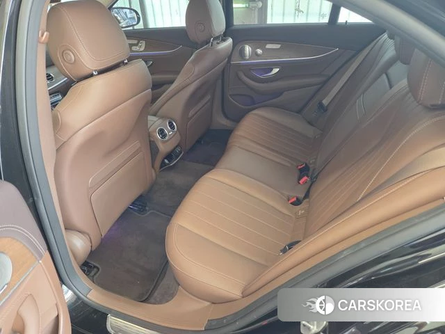 Mercedes-Benz E-Class W213 2020 Черный из Кореи, фото 6