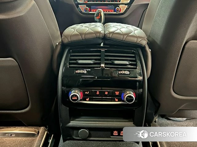 BMW 6 Series GT (G32) 2023 Серебристо-серый из Кореи, фото 6