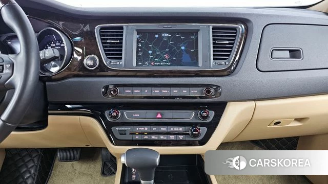 Kia The New Carnival 2019 Белый из Кореи, фото 6