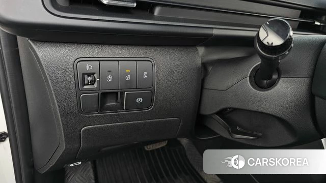 Hyundai Staria 2021 Белый из Кореи, фото 6