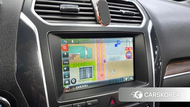 Ford Explorer 2019 Белый из Кореи, фото 6