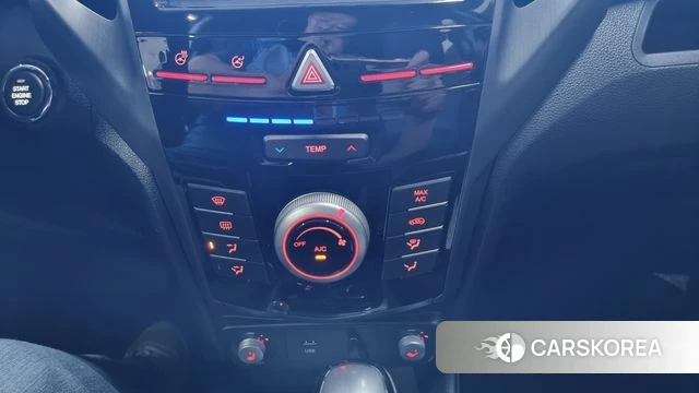 Ssangyong Tivoli Armor 2018 Синий из Кореи, фото 6