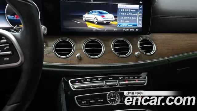 Mercedes-Benz E-Class W213 2018 Серебряный из Кореи, фото 6