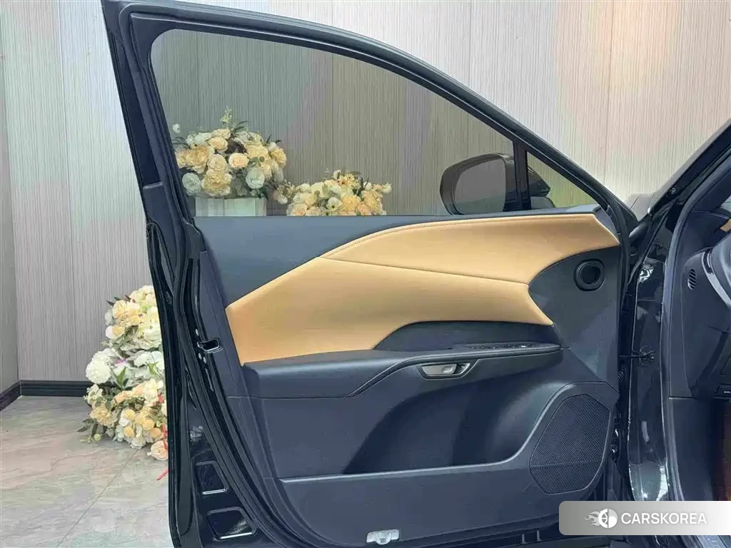 Lexus RX 2023 Черный из Китая, фото 6