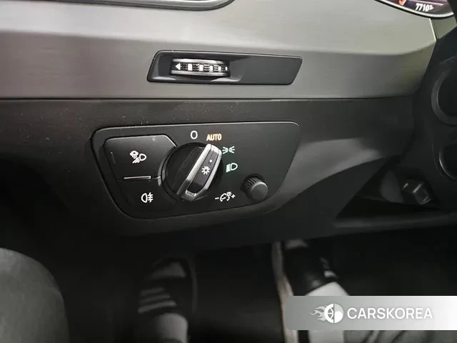 Audi Q7 (4M) 2019 Белый из Кореи, фото 6