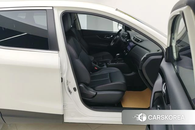 Nissan Qashqai 2024 Белый из Китая, фото 6