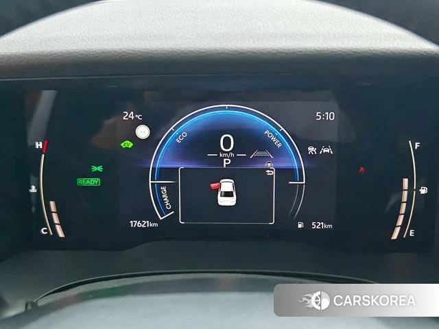 Toyota Camry 2024 Белый из Китая, фото 6
