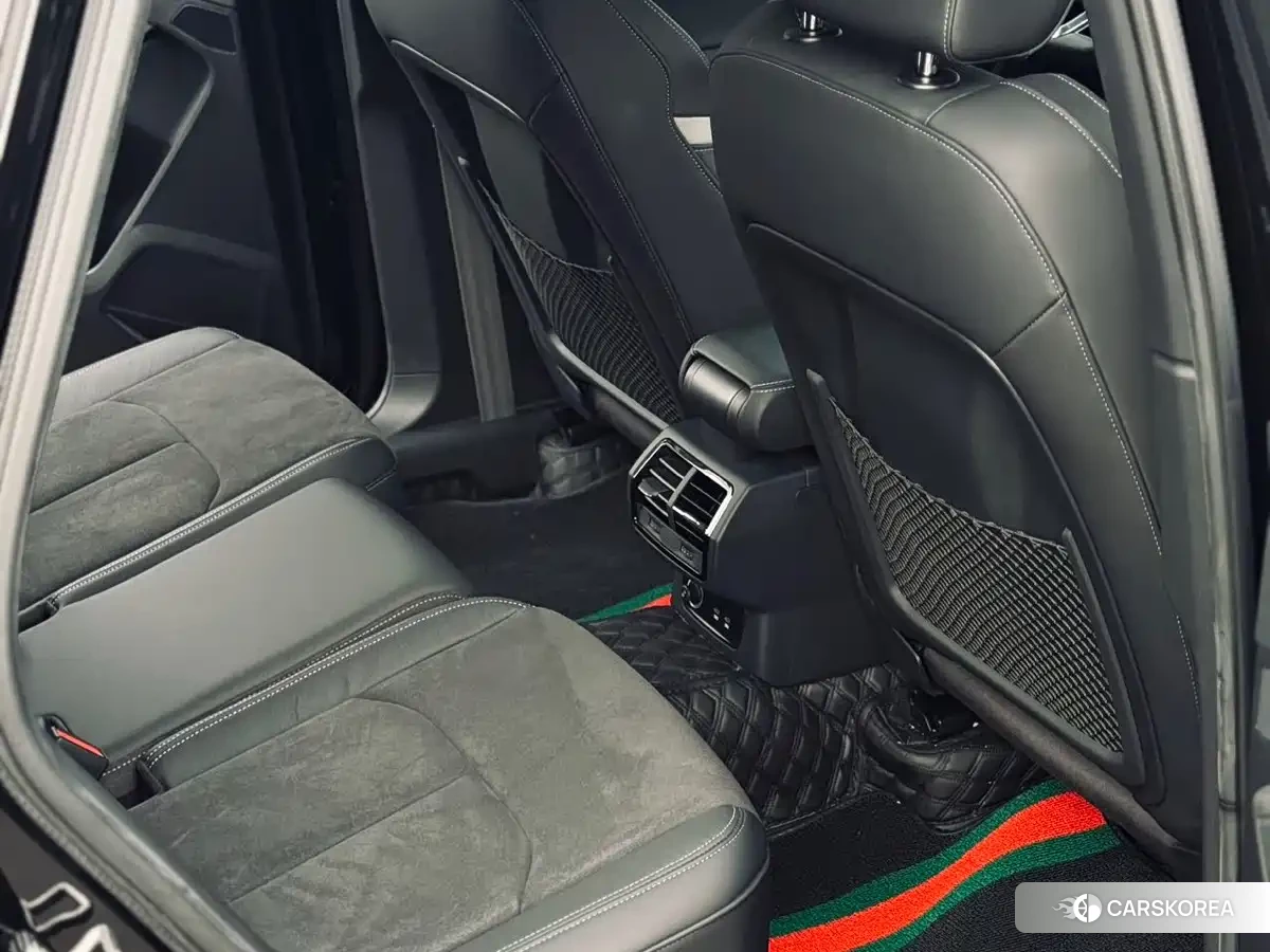 Audi Q3 2022 Черный из Китая, фото 6