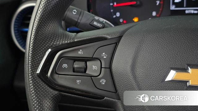 Chevrolet (GM Daewoo) Trax Crossover 2024 Серебристо-серый из Кореи, фото 6