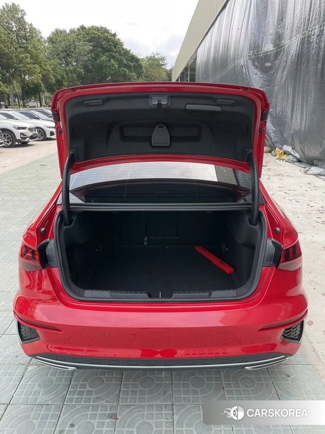 Audi A3 2023 Красный из Китая, фото 6