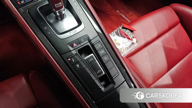 Porsche 718 Boxster 2019 Серебристо-серый из Кореи, фото 6