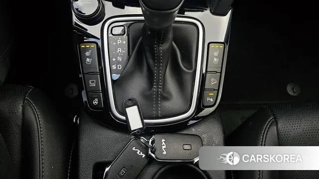 Kia Seltos 2022 Белый из Кореи, фото 6