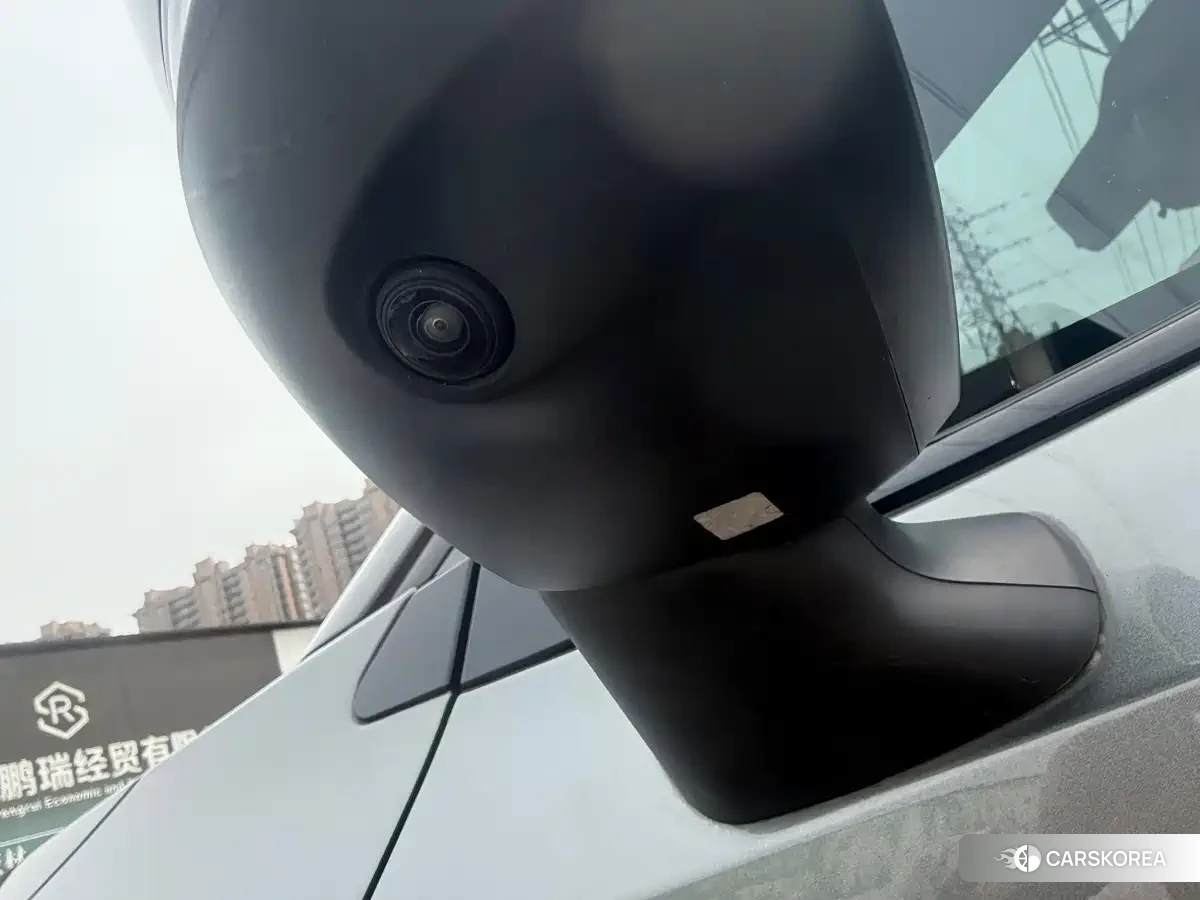 Nissan Ariya 2023 Silver/gray из Китая, фото 6