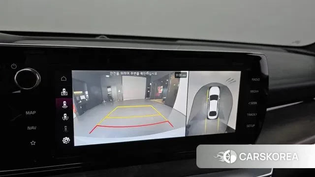 Kia K5 3rd generation 2023 Белый из Кореи, фото 6