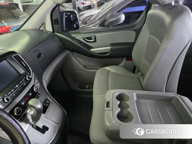 Hyundai The New Grand Starex 2018 Серебряный из Кореи, фото 6