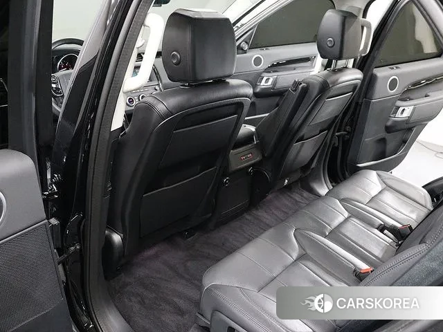 Land Rover Discovery 5 2020 Черный из Кореи, фото 6