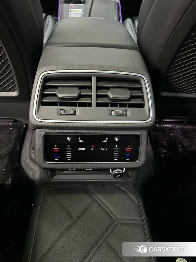 Audi A6L 2025 Черный из Китая, фото 6