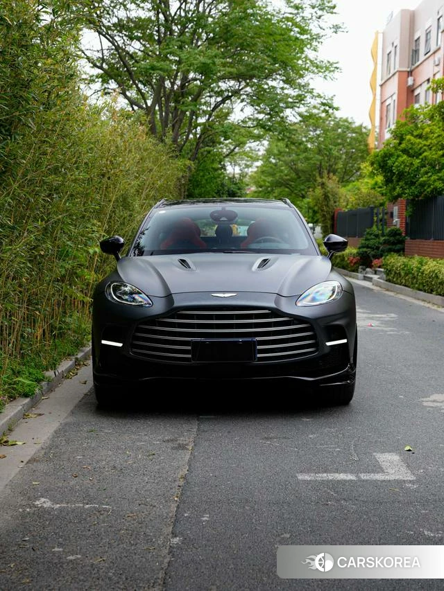 Aston Martin DBX 2026 Темно-серый из Китая, фото 6