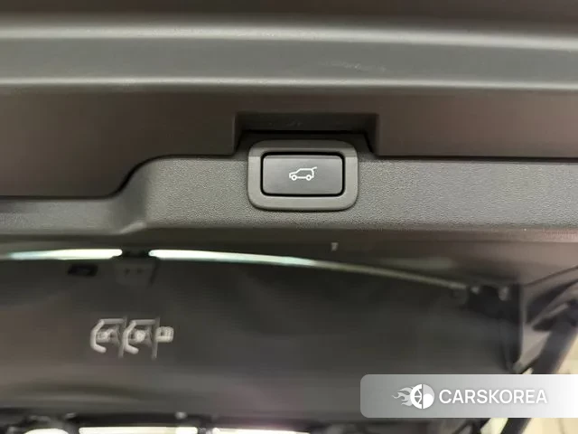 Land Rover Discovery 5 2018 Черный из Кореи, фото 6