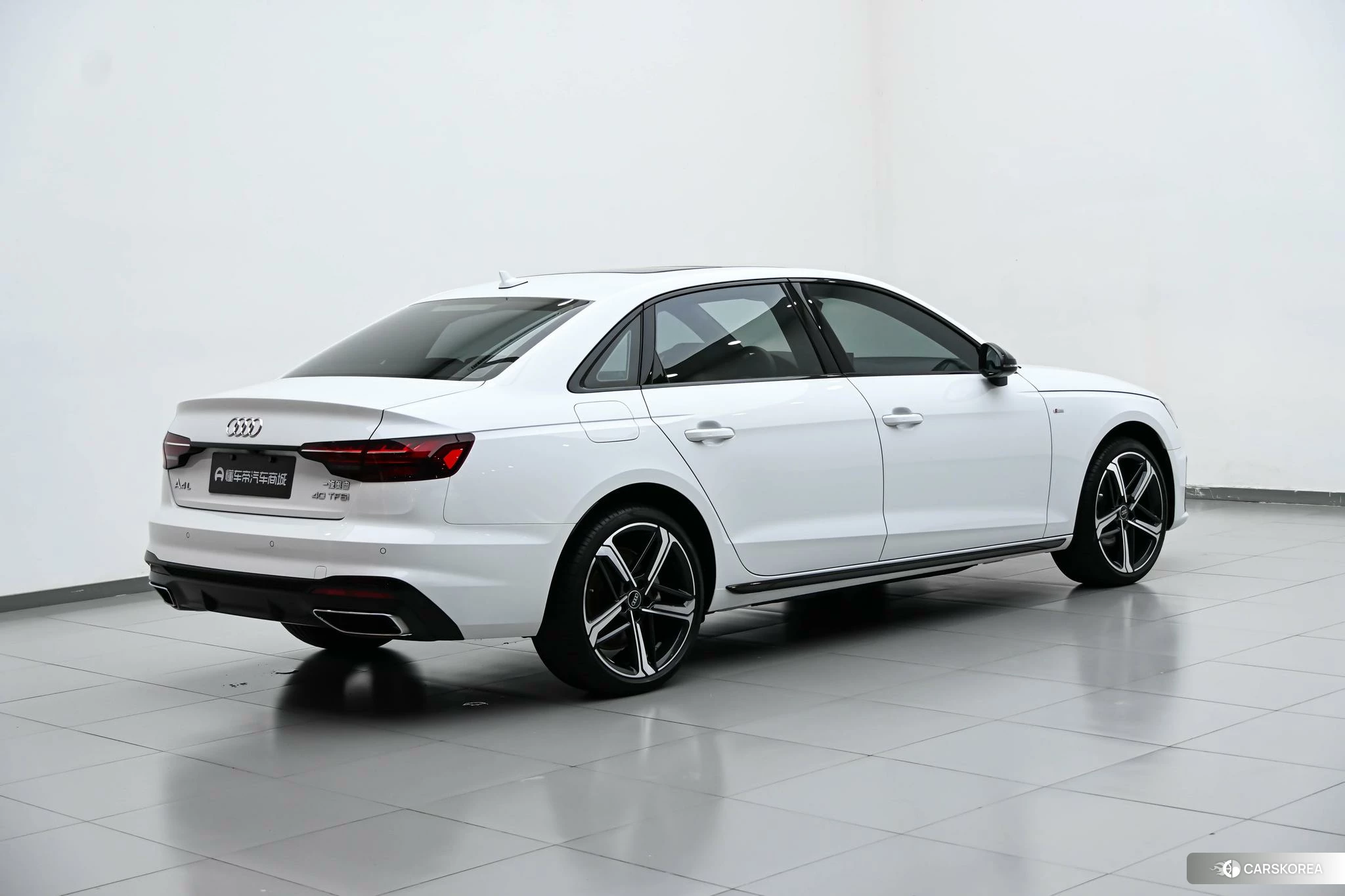 Audi A4L 2023 Белый из Китая, фото 6
