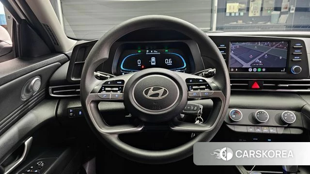 Hyundai The New Avante (CN7) 2023 Белый из Кореи, фото 6