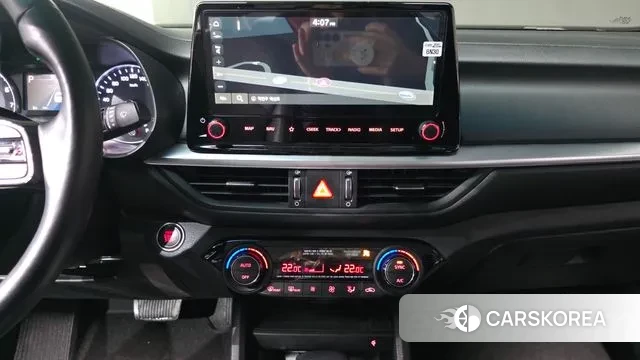 Kia The New K3 2nd generation 2022 Белый из Кореи, фото 6