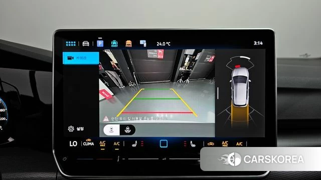 Volkswagen Golf 8th Generation 2025 Белый из Кореи, фото 6