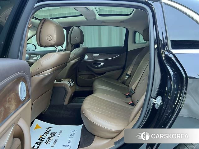 Mercedes-Benz E-class 2019 Черный из Китая, фото 6