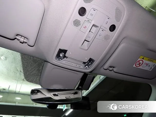 Audi Q3 (F3) 2024 Белый из Кореи, фото 6