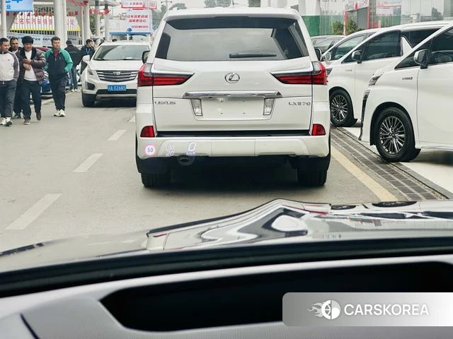 Mercedes-Benz GLS AMG 2024 Черный из Китая, фото 6