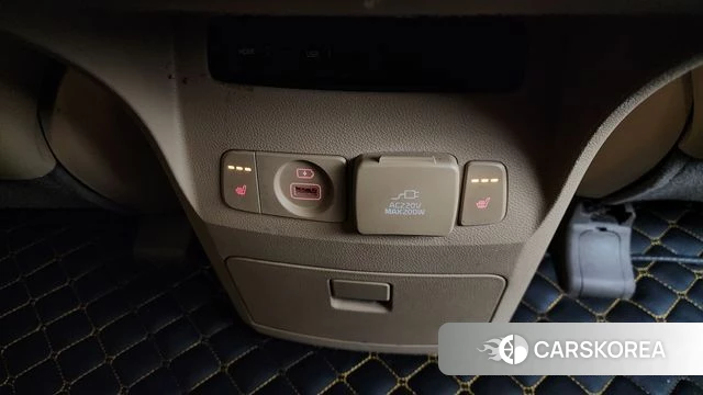 Kia The New Carnival 2018 Белый из Кореи, фото 6