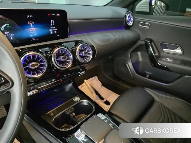 Mercedes-Benz A-Class W177 2020 Белый из Кореи, фото 6