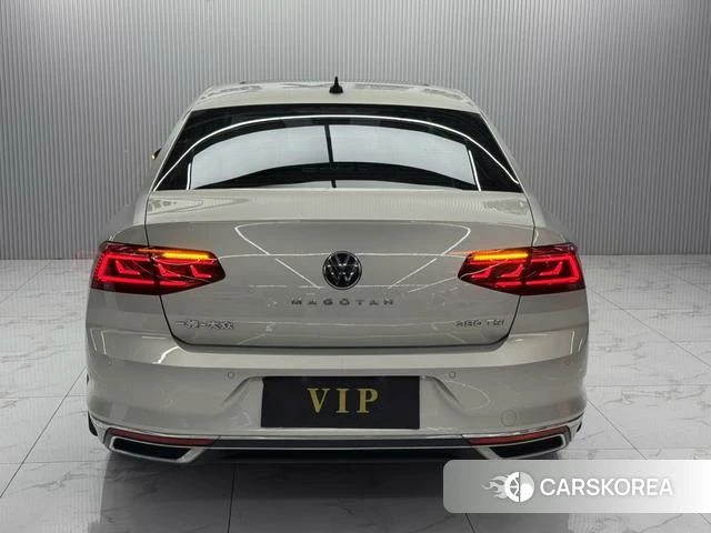 Volkswagen Magotan 2021 Шампань из Китая, фото 6