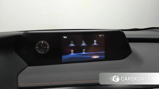 Lexus UX250h 2021 Черный из Кореи, фото 6