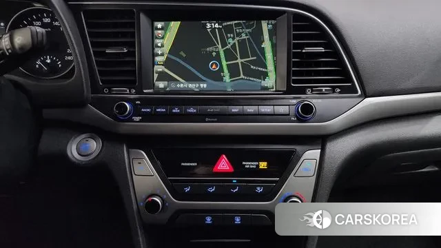 Hyundai Avante AD 2018 Белый из Кореи, фото 6