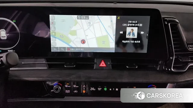 Kia Sportage 5th Generation Hybrid 2024 Белый из Кореи, фото 6