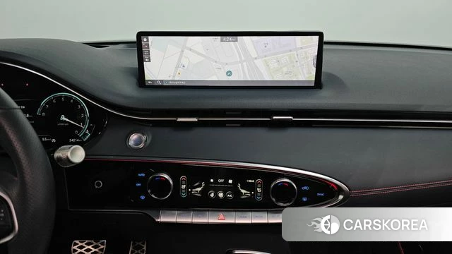 Genesis GV70 2022 Зеленый из Кореи, фото 6