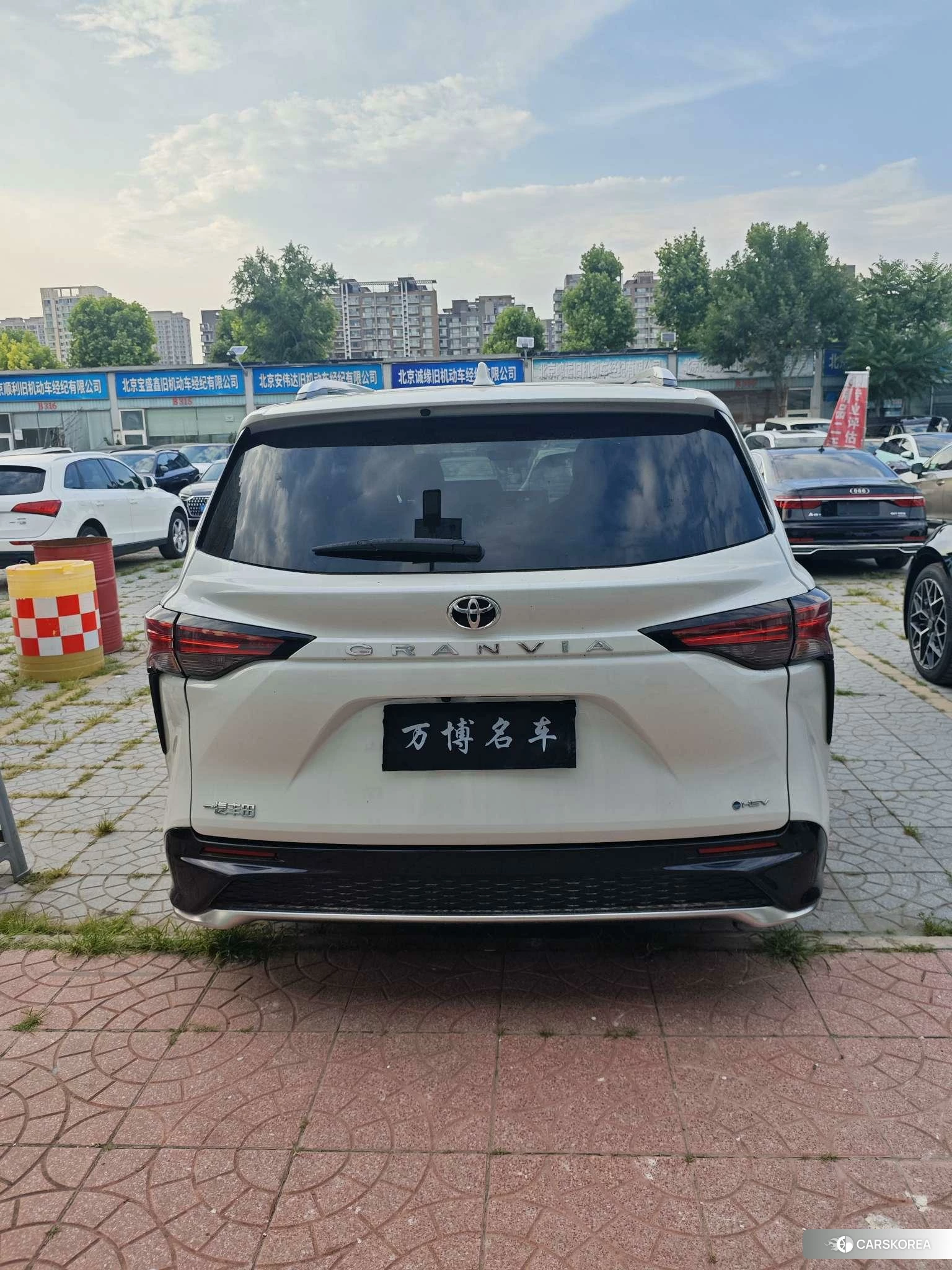 Toyota Grevia 2024 Белый из Китая, фото 6