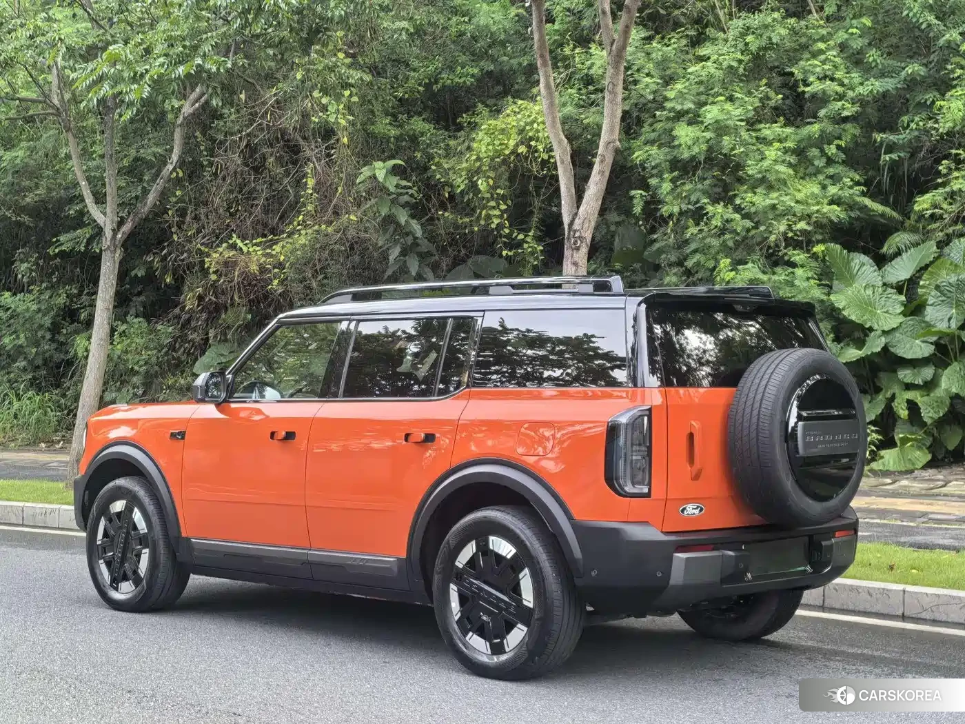 Ford Bronco 2025 Yellow/orange из Китая, фото 6