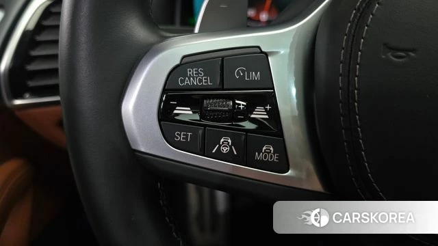BMW 8 Series (G15) 2023 Белый из Кореи, фото 6