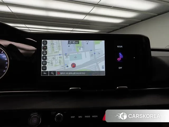 Kia Carnival 4th generation 2022 Белый из Кореи, фото 6